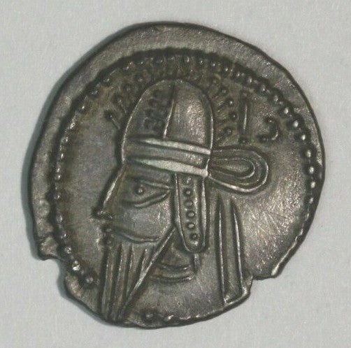 208-228 AD Parthian Kingdom Silver Drachma Vologases IV C014