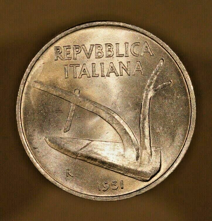 Italy 1951  10 Lire  A110