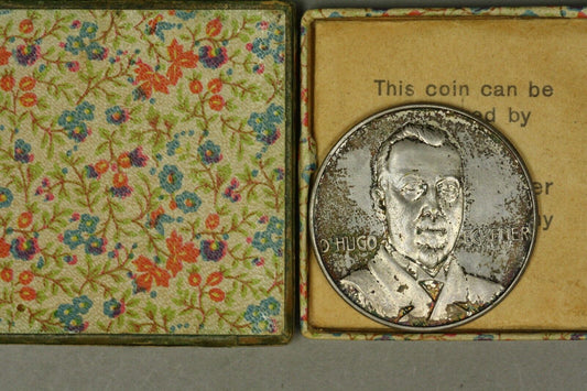 Zeppelin Medal 1924 October 112-15 Flight to America Original Box & Tag  A1414