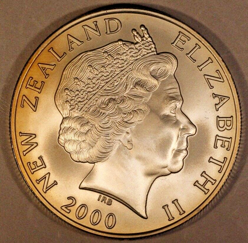 2000 New Zealand Reserve Bank, $5 BU Pied Cormorant Coin