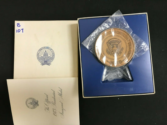 Official 1973 Inaugural Richard Nixon Bronze Presidential Medal with Box  B107