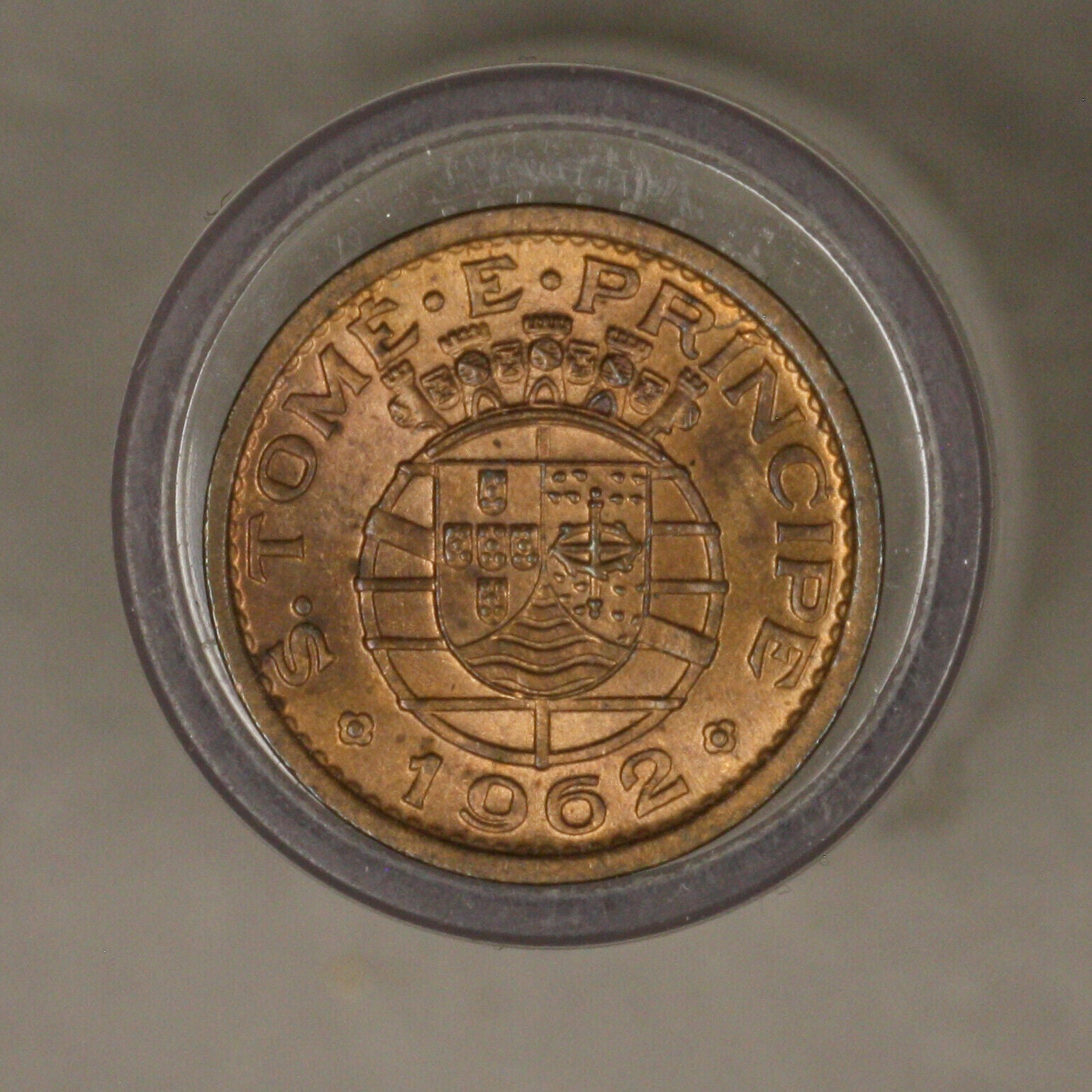 St. Thomas and Prince 1962 10 centavos bu