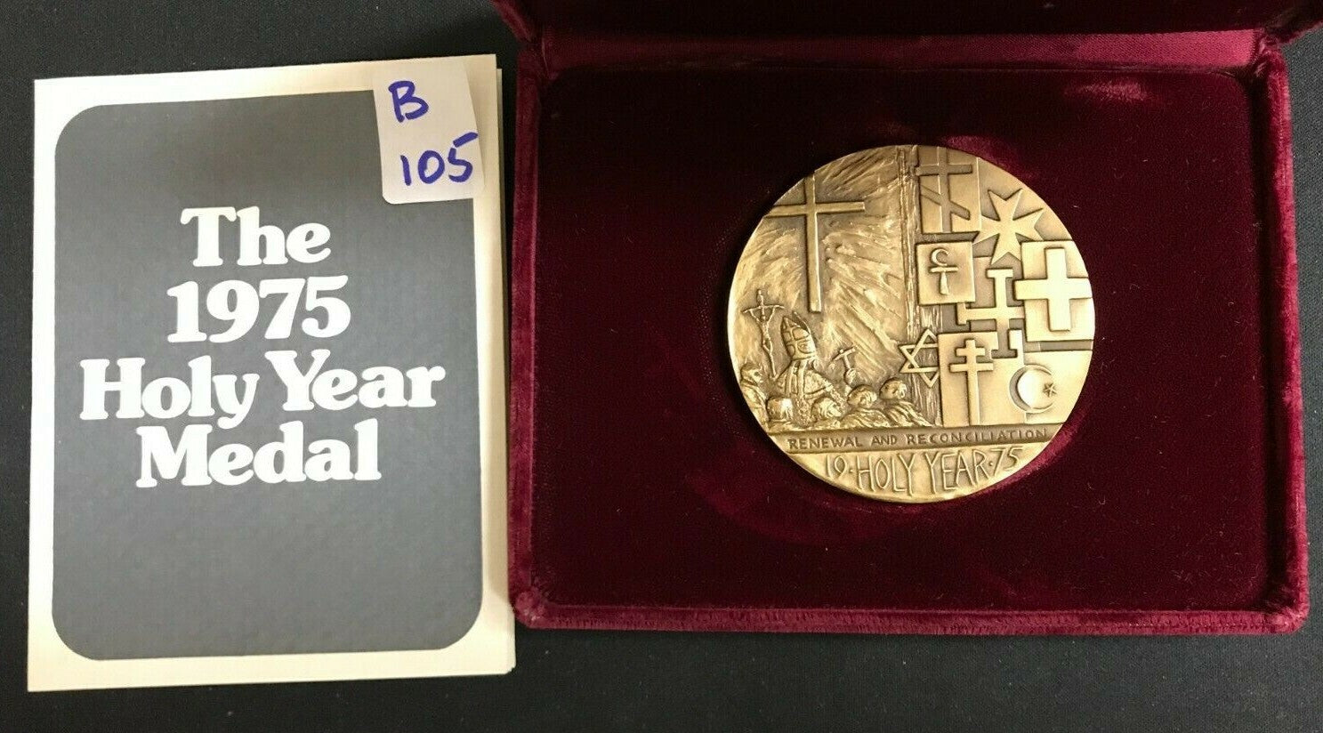 The 1975 Holy Year Bronze Medal Medal with Box Pope Pius XII  B105