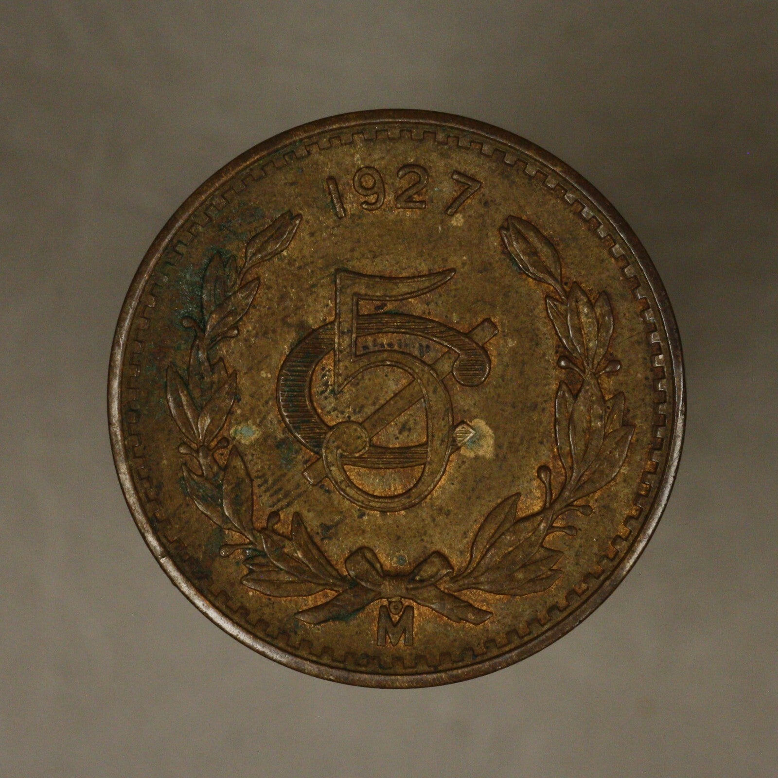 Mexico 1927 mo 5 c Toned UNC