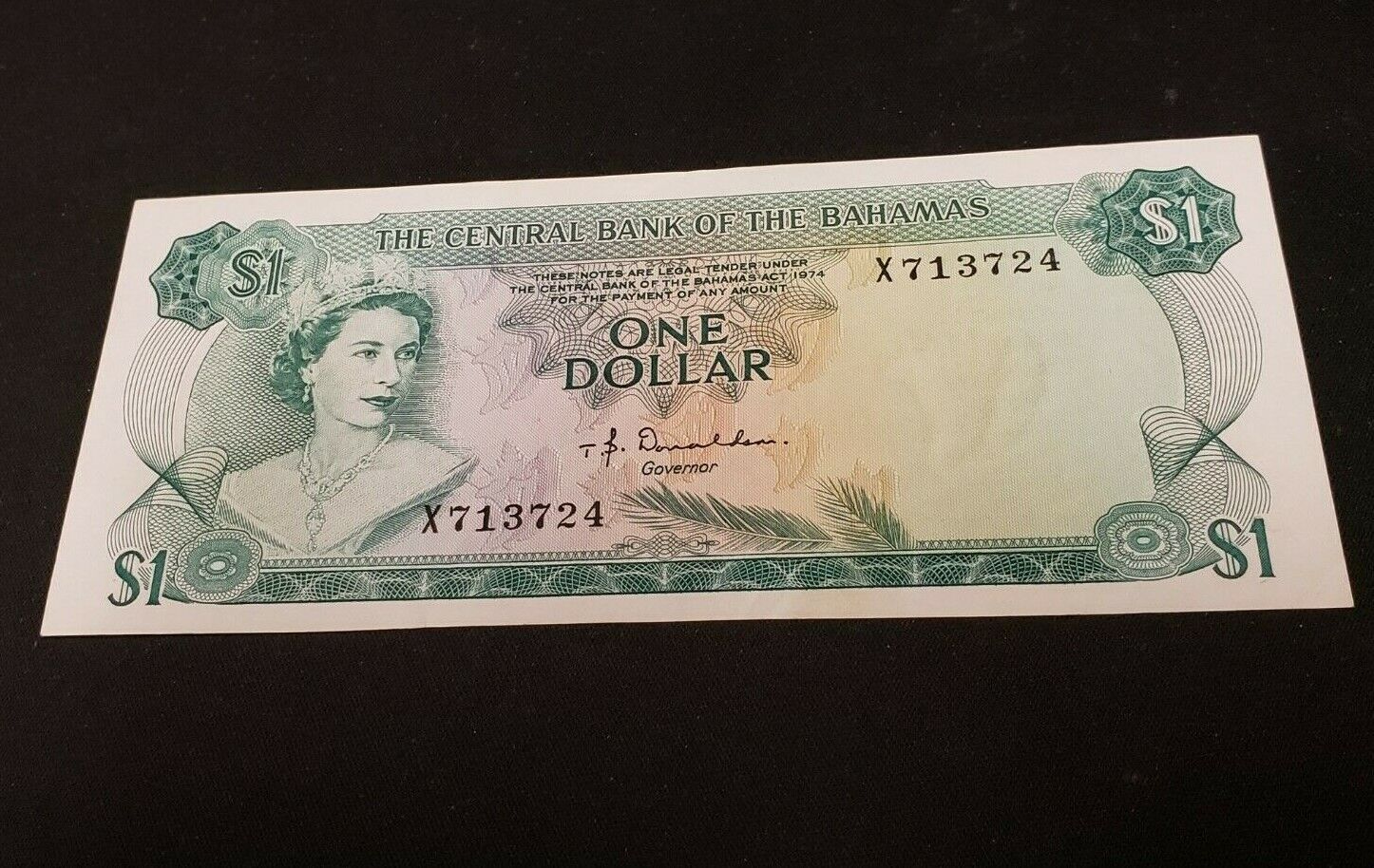 Bahamas $1 Dollar  P-35  AU