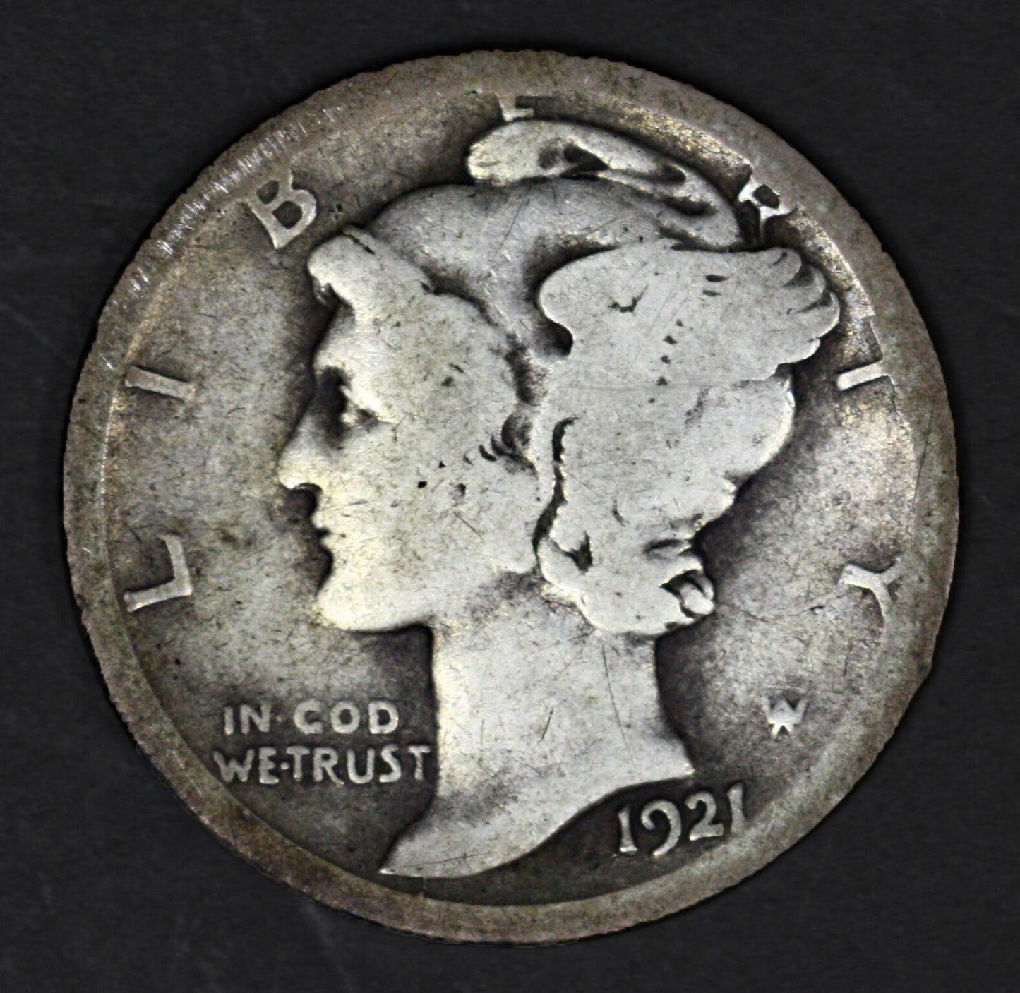 US 1921 D Mercury Dime  A3203