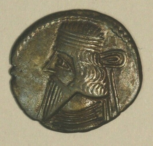 105-147 AD Parthian Kingdom Silver Drachma Vologases III C012