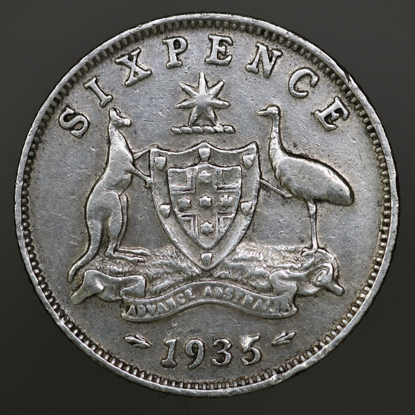 Australia 1935 Sixpence A3637