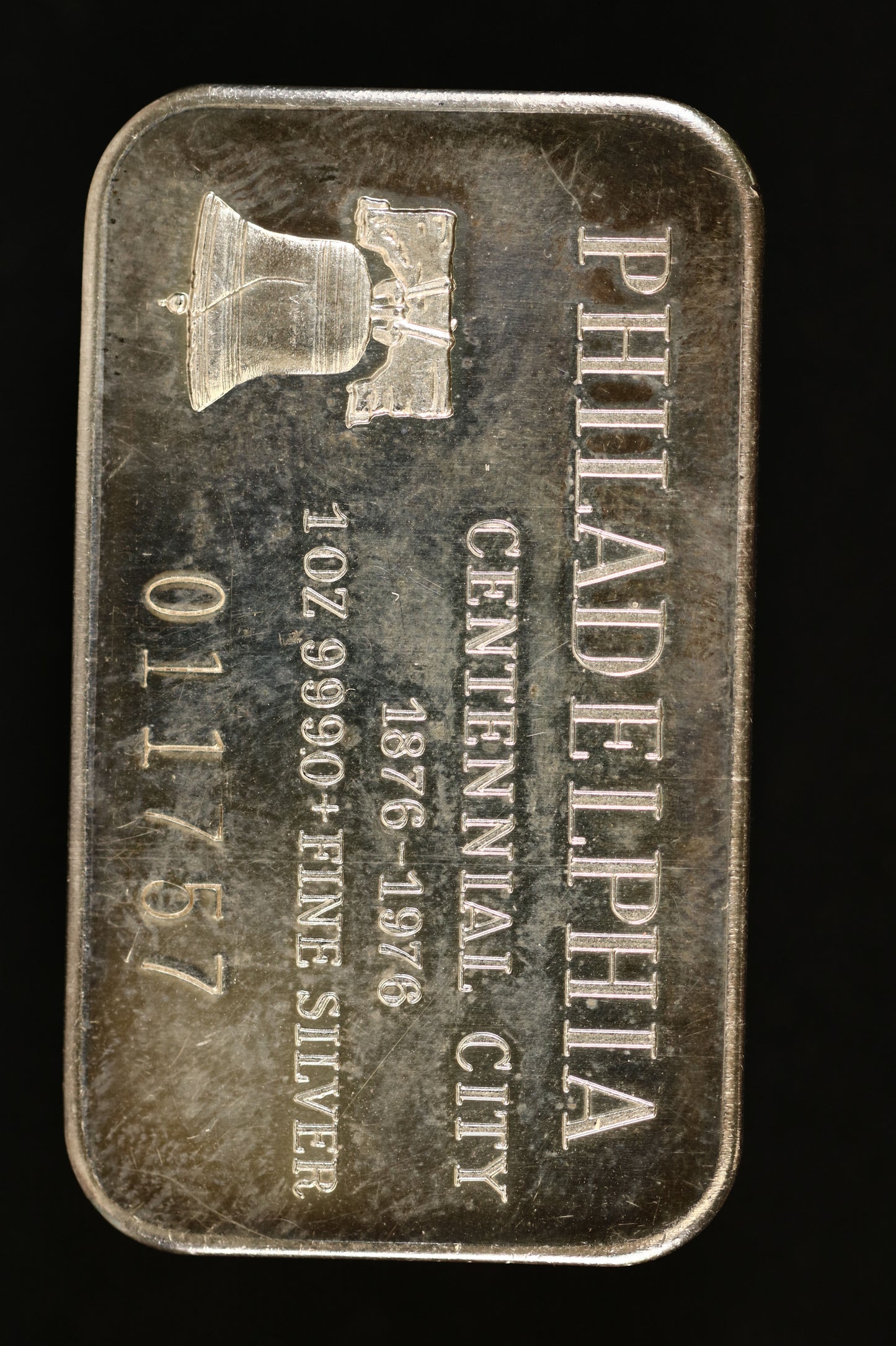 1976 Philadelphia Centennial City 1 oz .999 Fine Silver Art Bar A3506