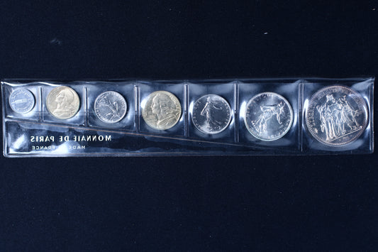 France 1965 Monnaie de Paris "Fleurs de Coins" coin set B579