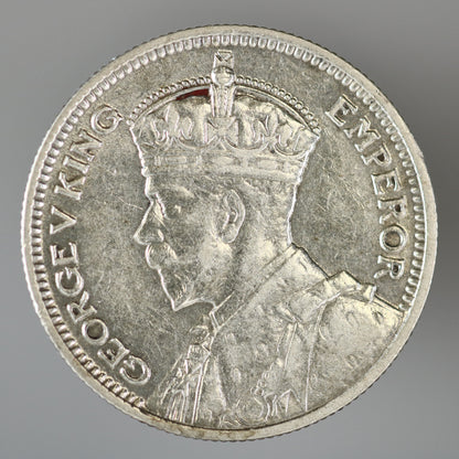 New Zealand 1934 6 Pence featuring a Huia bird on the reverse A3609
