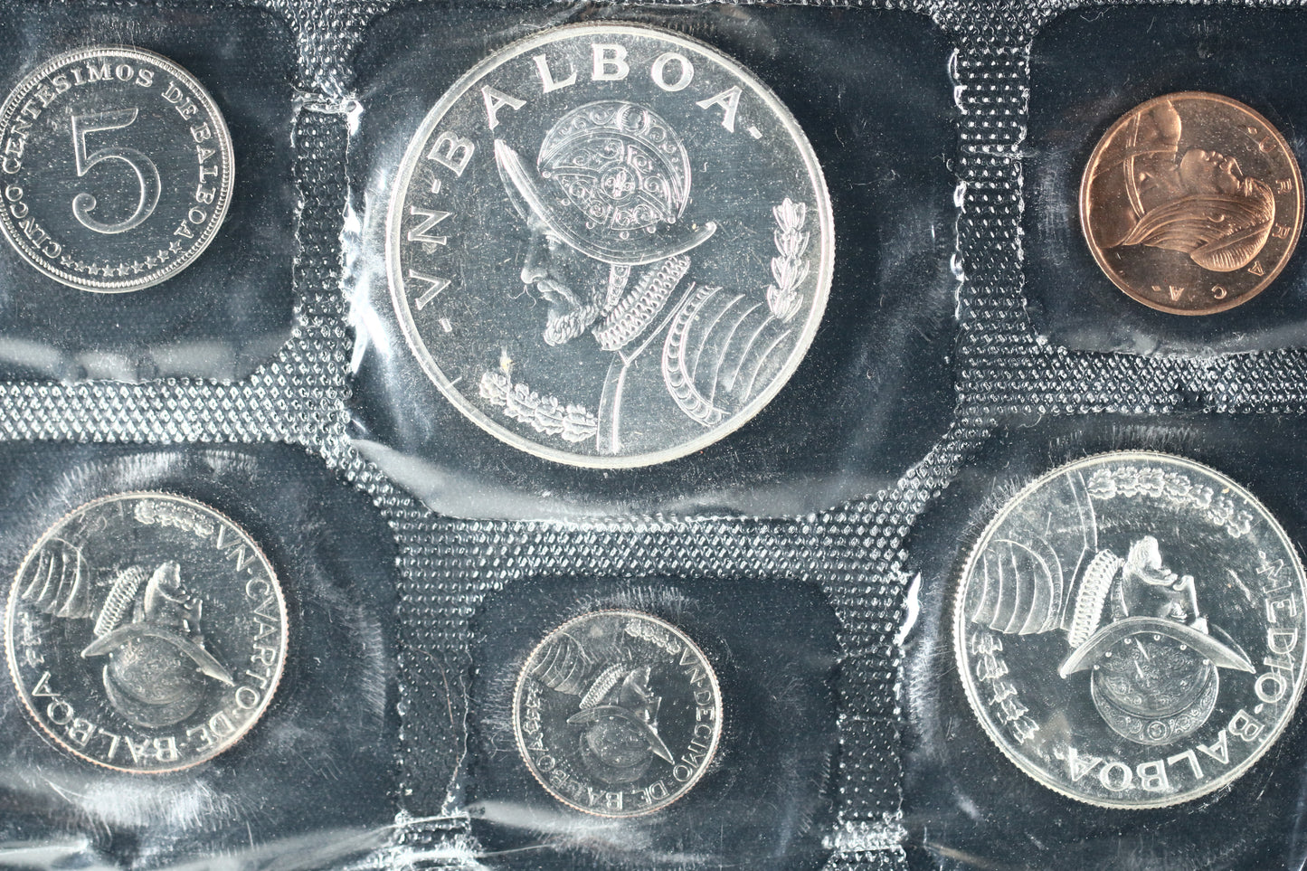 Panama 1967 Proof Set in original plastic casing B596